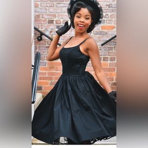 2X black cotton sateen Jenny - boning removed. FINAL PRICE DROP!